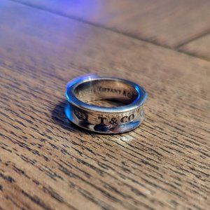Tiffany 1837® Ring in Silver, Medium